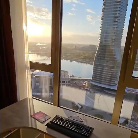 Aqua Waterfront Premium
