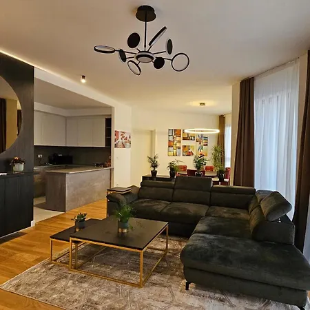 Aqua Waterfront Premium Belgrade